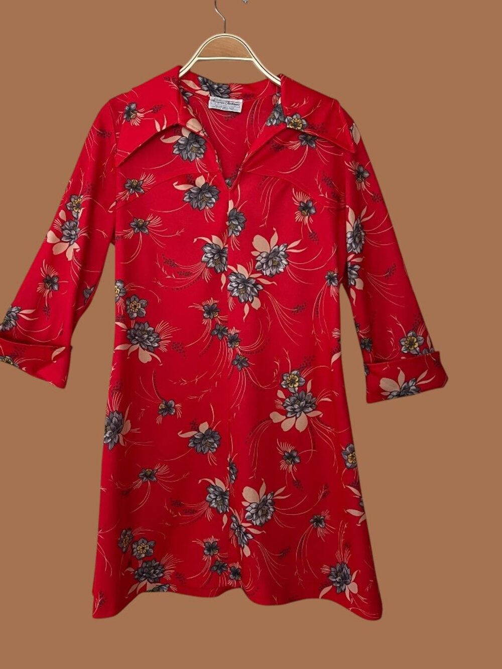 Vintage 70s Floral Dress with Dagger collar